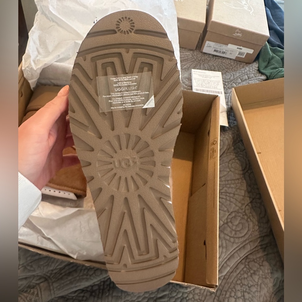 NEW UGG WOMEN'S ULTRA MINI PLATFORM SUEDE SHEARLING LINED BOOTIES CHESTNUT - Picture 5 of 7